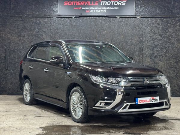 Mitsubishi Outlander SUV, Petrol Plug-in Hybrid, 2019, Black
