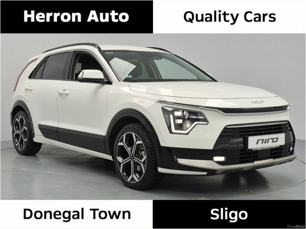 Kia Niro SUV, Petrol Hybrid, 2024, White