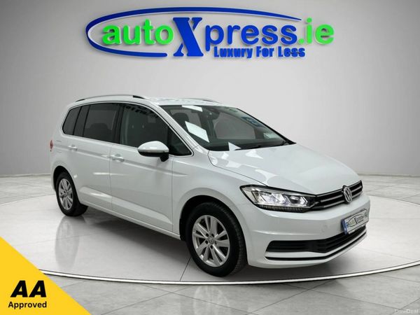 Volkswagen Touran MPV, Petrol, 2020, White