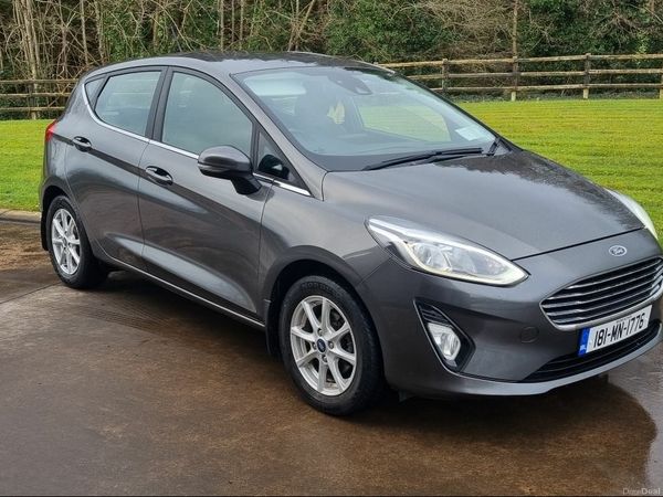 Ford Fiesta Hatchback, Petrol, 2018, Grey