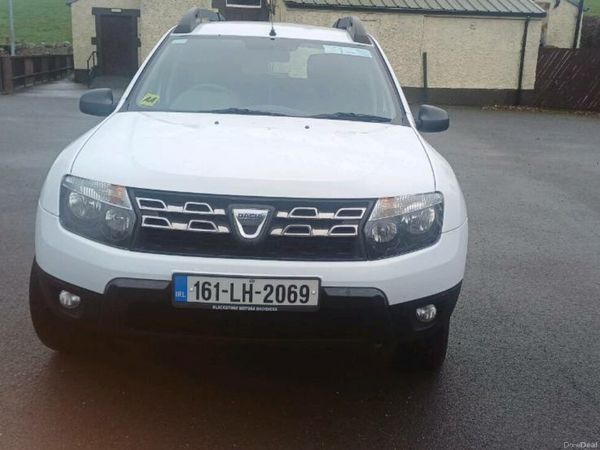 Dacia Duster SUV, Diesel, 2016, White