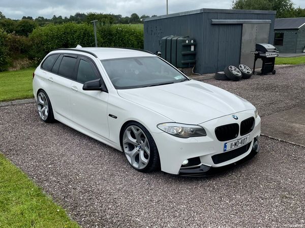 BMW 5-Series Estate, Diesel, 2011, White