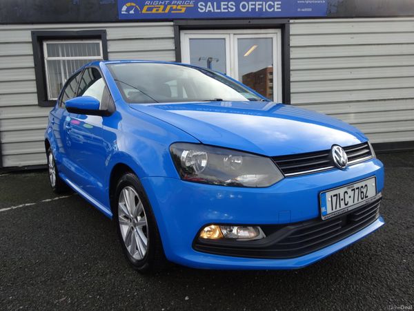 Volkswagen Polo Hatchback, Petrol, 2017, Blue