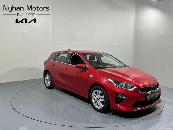 Kia Ceed Hatchback, Diesel, 2020, Red
