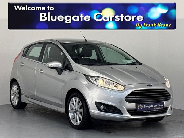 Ford Fiesta Hatchback, Petrol, 2016, Silver