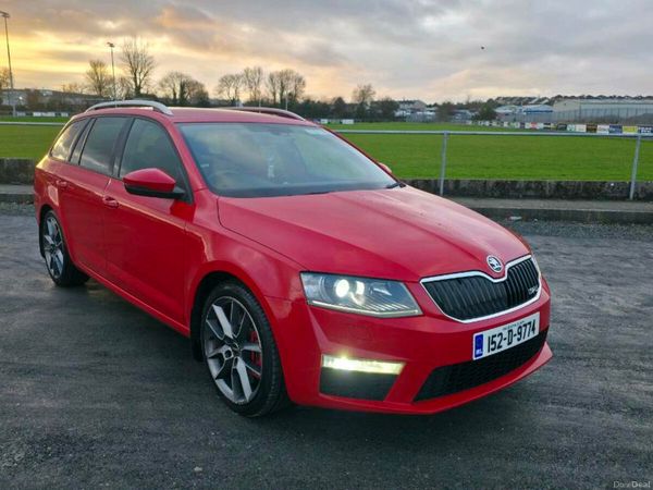 Skoda Octavia Estate, Diesel, 2015, Red