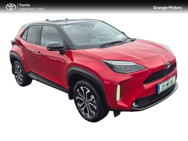Toyota Yaris Cross Hatchback, Petrol Hybrid, 2023, Red