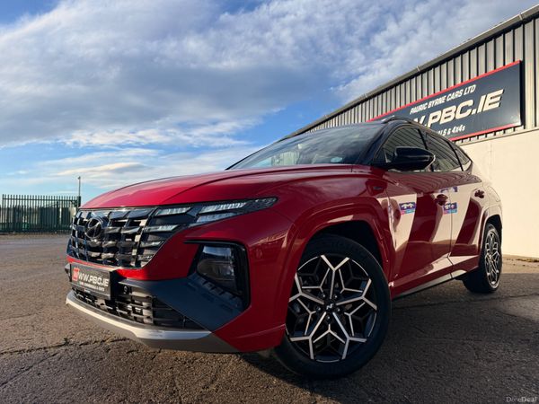 Hyundai Tucson SUV, Petrol Plug-in Hybrid, 2023, Red