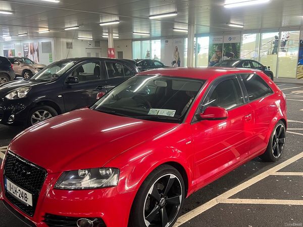 Audi A3 Hatchback, Petrol, 2011, Red