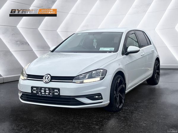 Volkswagen Golf Estate, Diesel, 2018, White