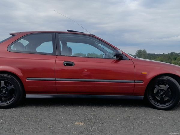 Honda Civic Hatchback, Petrol, 1998, Red