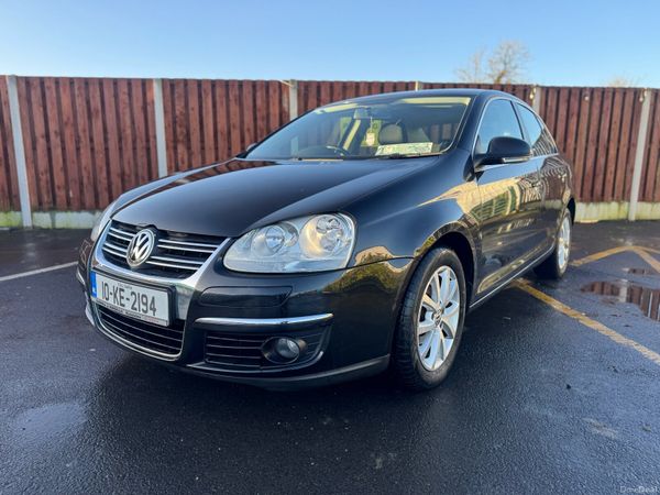 Volkswagen Jetta Saloon, Diesel, 2010, Black