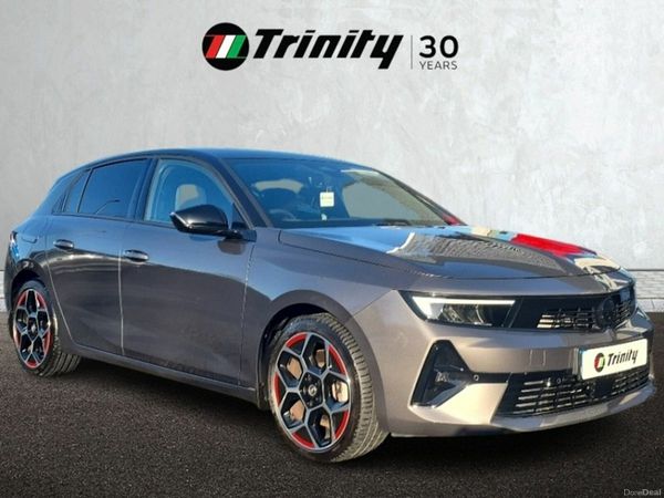 Opel Astra Hatchback, Petrol Plug-in Hybrid, 2023, Grey