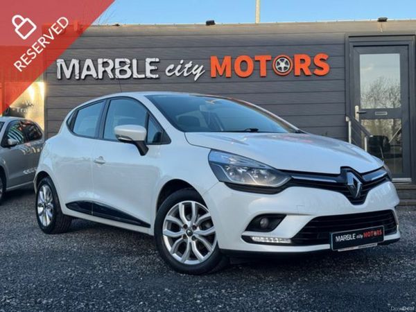 Renault Clio Hatchback, Petrol, 2019, White