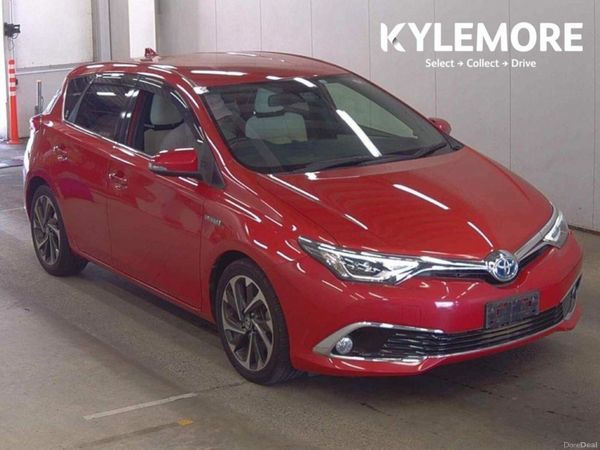 Toyota Auris Hatchback, Petrol Hybrid, 2017, Red