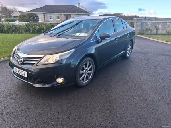 Toyota Avensis Saloon, Diesel, 2012, Black