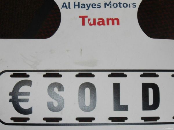 Volkswagen Passat Saloon, Diesel, 2016, Silver