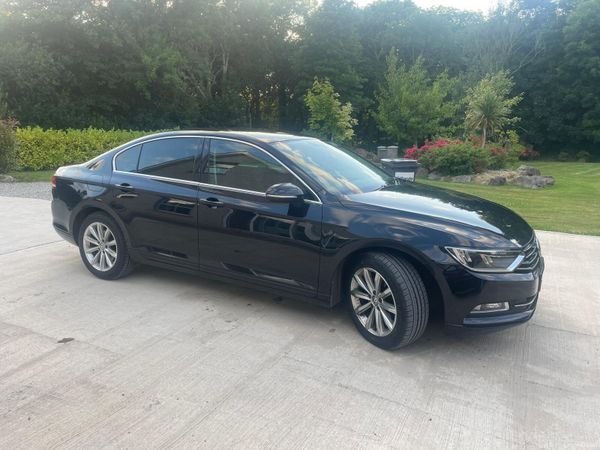 Volkswagen Passat Saloon, Diesel, 2016, Black