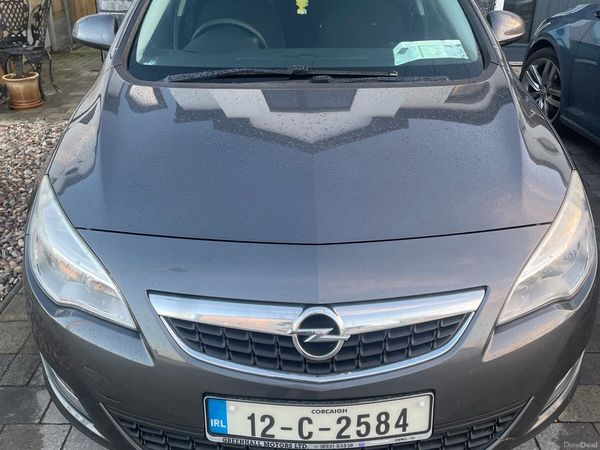 Opel Astra MPV, Diesel, 2012, Grey