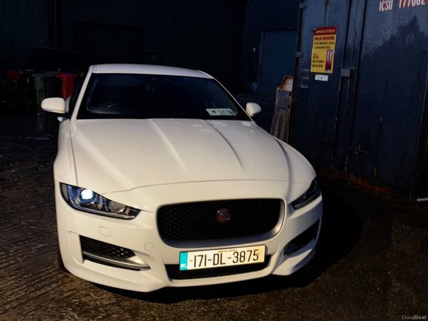 Jaguar XE Saloon, Diesel, 2017, White