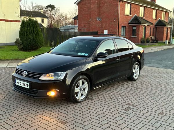 Volkswagen Jetta Saloon, Petrol, 2014, Black