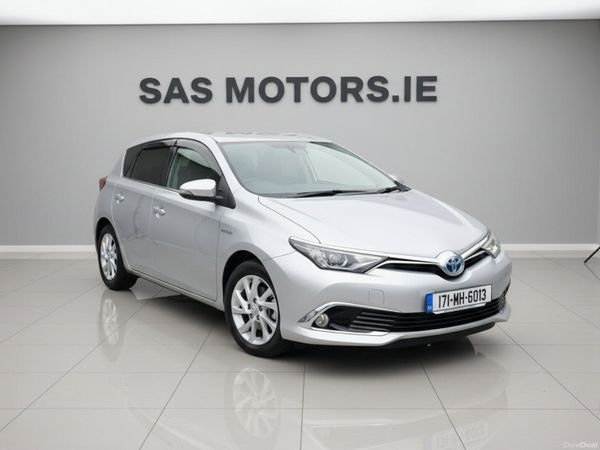Toyota Auris Hatchback, Petrol Hybrid, 2017, Silver