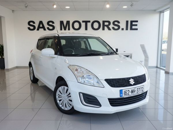Suzuki Swift Hatchback, Petrol, 2016, White