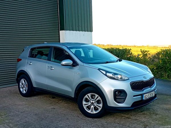 Kia Sportage SUV, Diesel, 2016, Silver