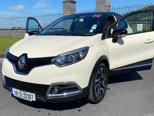 Renault Captur Hatchback, Diesel, 2014, Yellow