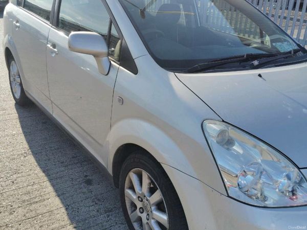 Toyota Verso SUV, Petrol, 2007, Silver