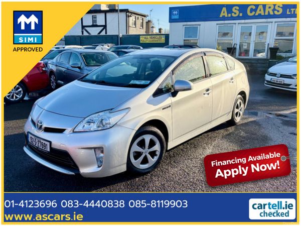 Toyota Prius MPV, Petrol Hybrid, 2015, Silver