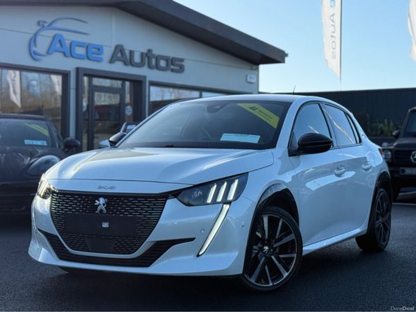 Peugeot 208 Hatchback, Petrol, 2022, White