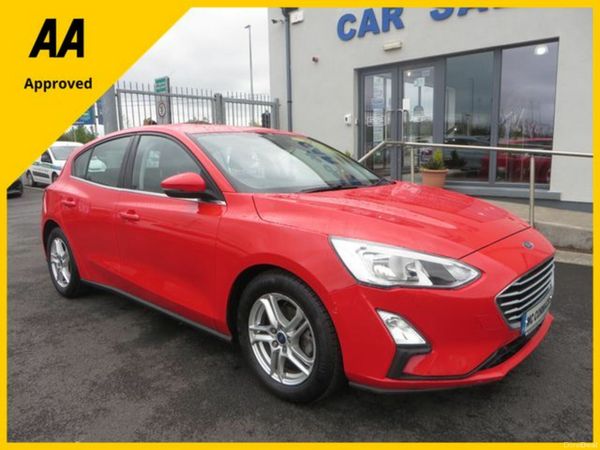 Ford Focus Hatchback, Diesel, 2021, Red