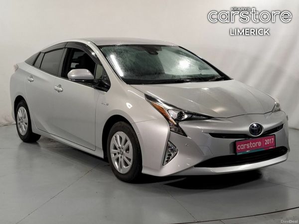 Toyota Prius Hatchback, Petrol Hybrid, 2017, Silver