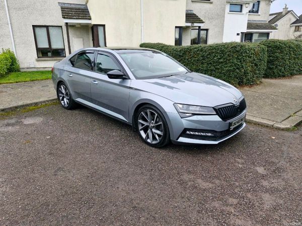 Skoda Superb Saloon, Diesel, 2021, Grey