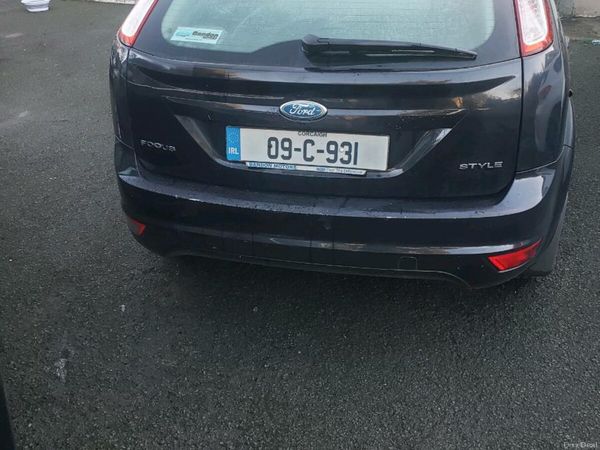 Ford Focus Hatchback, Petrol, 2009, Black