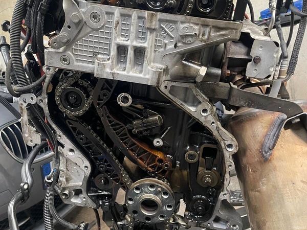 BMW 5-Series Saloon, Diesel, 2010, Grey