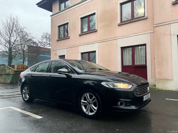 Ford Mondeo Hatchback, Diesel, 2015, Black