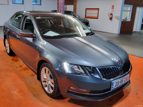Skoda Octavia Saloon, Diesel, 2020, Grey