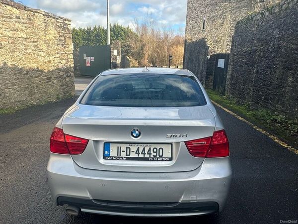 BMW 3-Series Saloon, Diesel, 2011, Silver