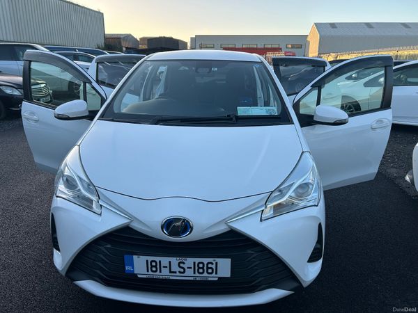 Toyota Vitz Hatchback, Petrol Hybrid, 2018, White