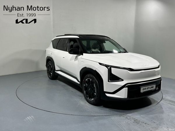 Kia EV5 SUV, Electric, 2026, White