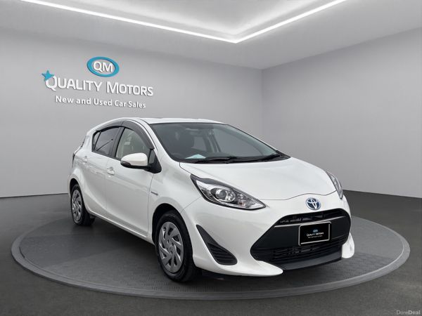 Toyota Aqua Hatchback, Petrol Hybrid, 2019, White