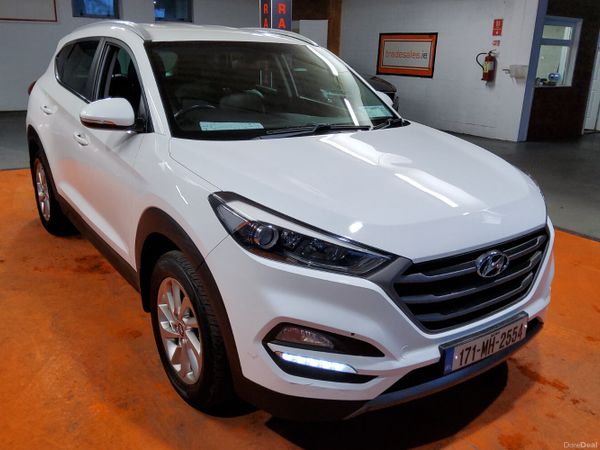 Hyundai Tucson SUV, Diesel, 2017, White