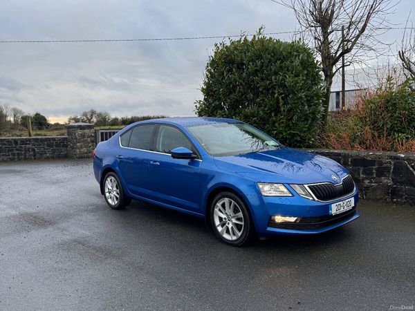Skoda Octavia Saloon, Diesel, 2020, Blue