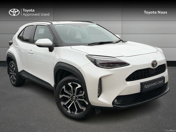Toyota Yaris Cross Hatchback, Petrol Hybrid, 2024, White