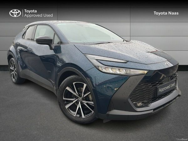 Toyota C-HR SUV, Petrol Hybrid, 2024, Blue