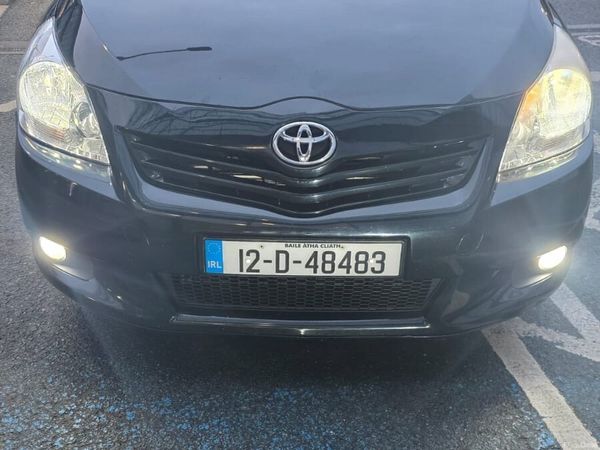 Toyota Verso MPV, Diesel, 2012, Grey