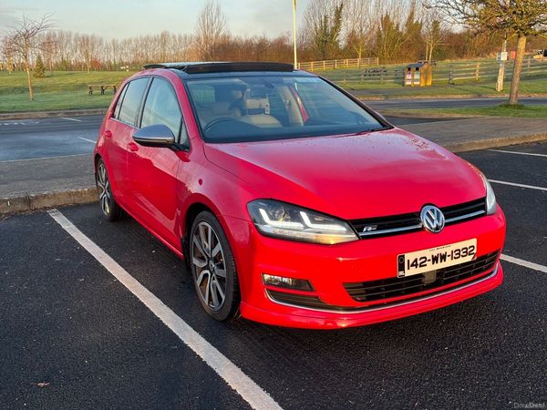 Volkswagen Golf Hatchback, Diesel, 2014, Red