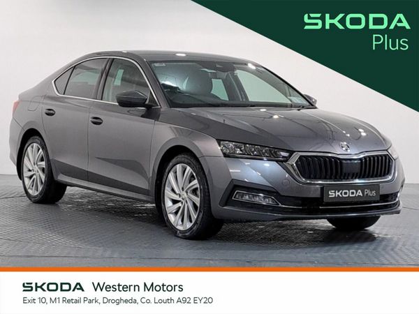Skoda Octavia Saloon, Diesel, 2023, Grey
